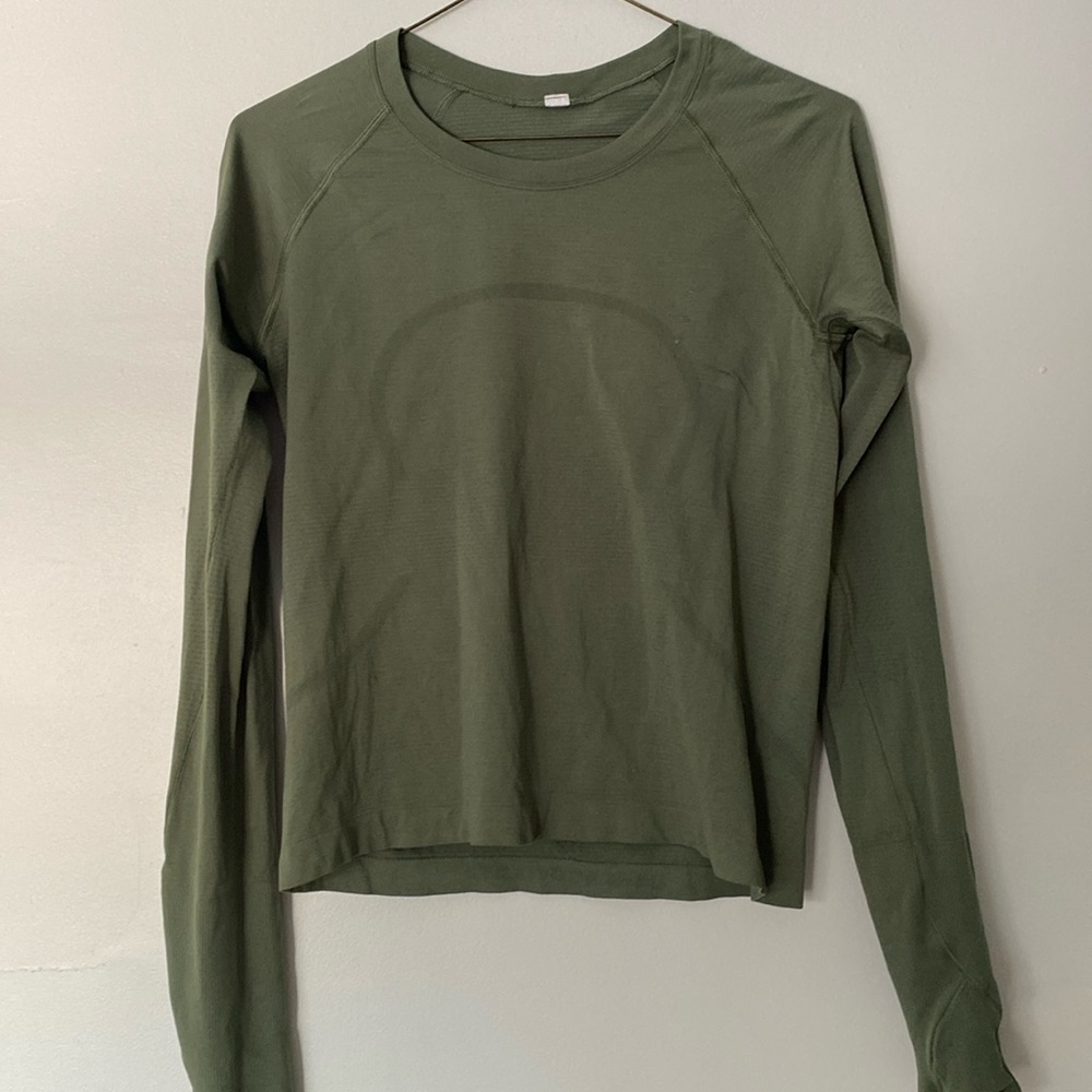 Lululemon swiftly crop size 6